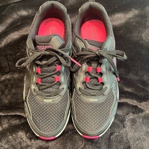Sketchers Go Run shoes. Pink and black. SZ 9.5 worn twice.